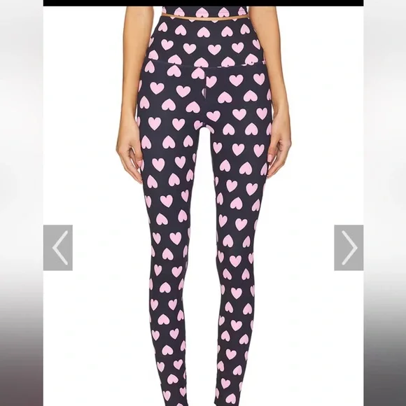 Beach Riot Heart Leggings - Picture 2 of 5